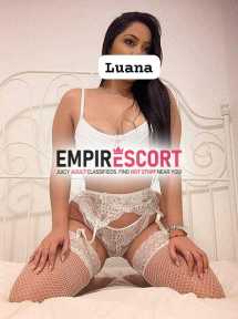 ❤️ luana venezuelana princesinha do oral anal bem apertado delicioso tenho local próprio com piscina e garagem bebida gelada é muita putaria ❤️
