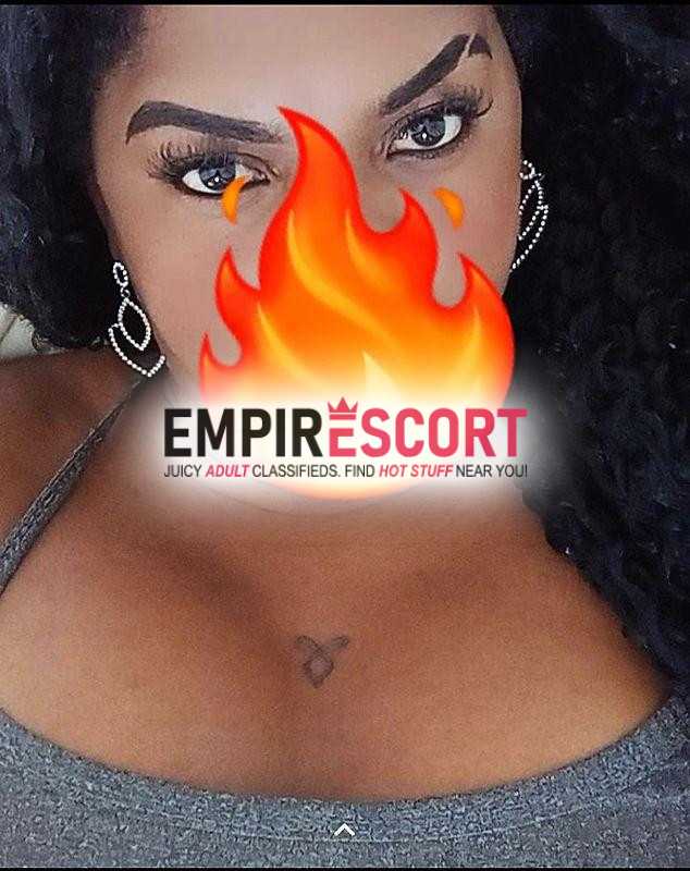 🏠🏠sextou na casa kakau mamo no pelo e anal .preta e branquinha safada com local discreto