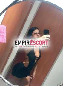 🥰 brenda bumbum delicia com local próprio com piscina é garagem 😋 👑