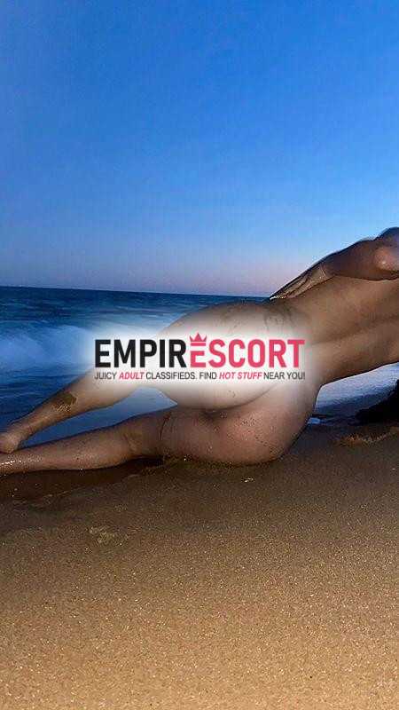 larissinha loira safada