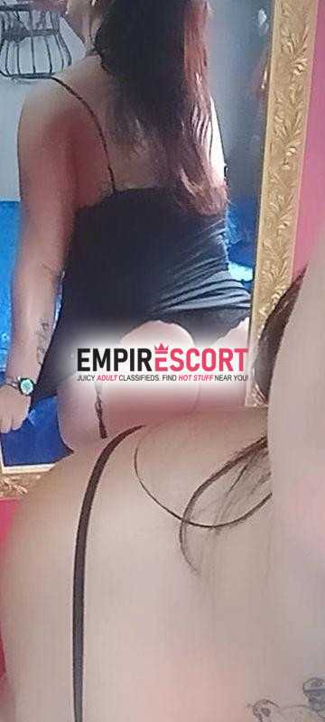 tatuada com local em navegantes