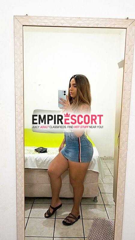 me chamo júlia 19 anos sou ativa e passiva e com bastante paciência no momento estou sem local mais vem garantir seu prazer 🥵