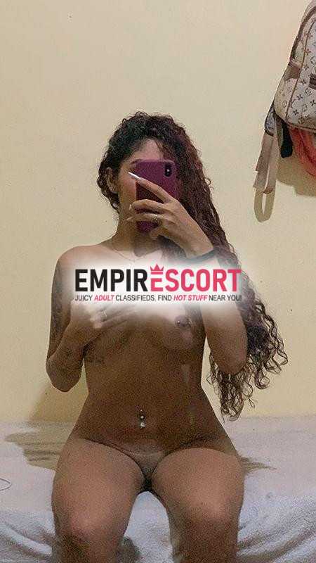 safada buceta apertadinhalinda igual nas fotos e aperto seu pau com uma bezerrinha espetacular