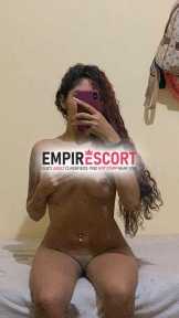 safada buceta apertadinhalinda igual nas fotos e aperto seu pau com uma bezerrinha espetacular