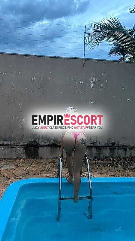 100 meia hora com local  linda sem decepção fotos reais