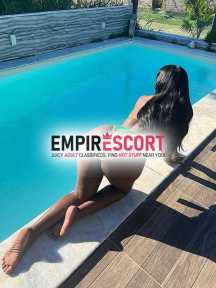 kiara morena espectacular