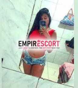 thayssa gostosa corpuda xiri grande e cheiroso greluda e gozo facil adoro chupar e foder de 4 bem abertinha pra vc socar gostoso 😋