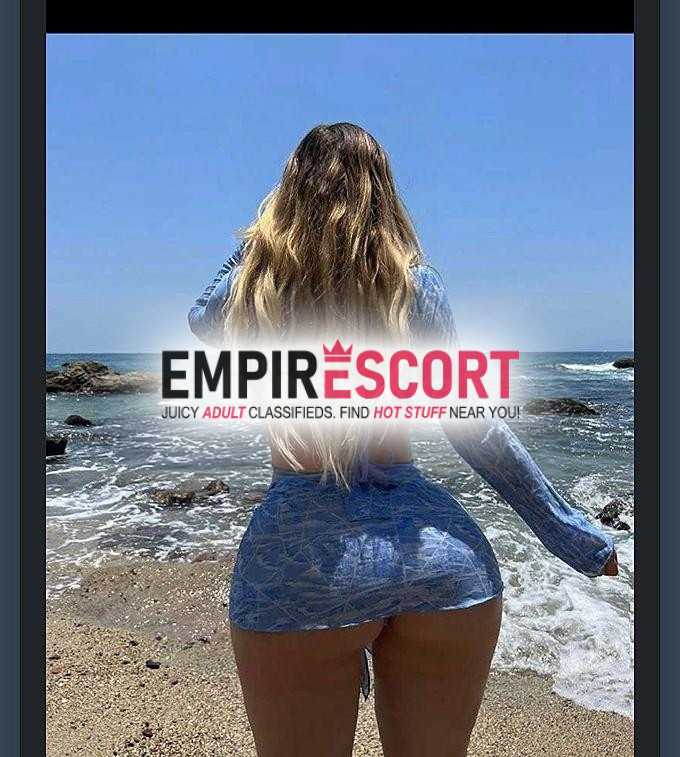 linda loira sensual discreta super meiga