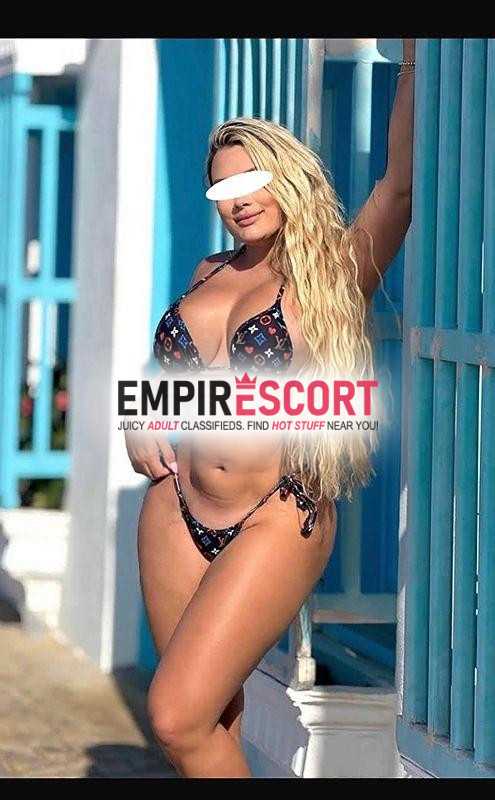 linda loira sensual discreta super meiga