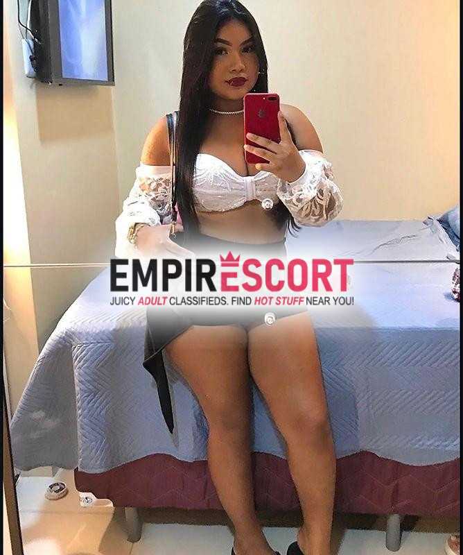 sara vasconcelos morena com corpo delicioso curvas marcantes e atitude de quem sabe exatamente como te dar prazer.