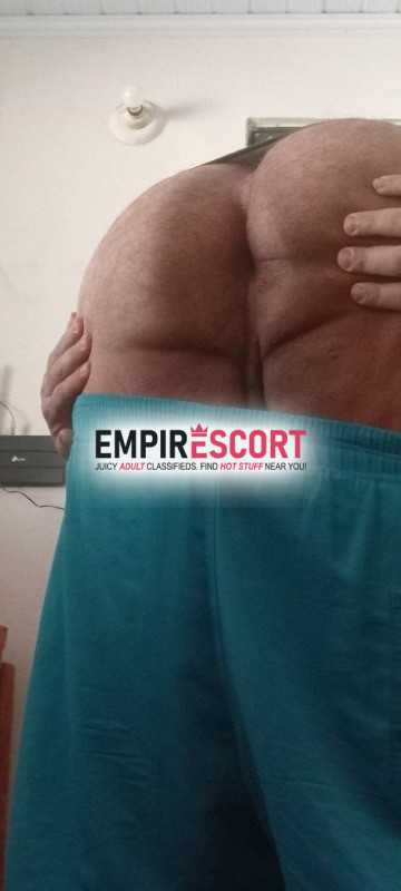 chupo.piroca e dou o cuzinho por 50 reais . faço bem gostoso