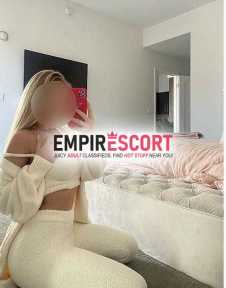 oi amores garanto um atendimento de total qualidade e me comprometo te dar muito prazer no nosso momento junto será especial você vai se apaixonar.