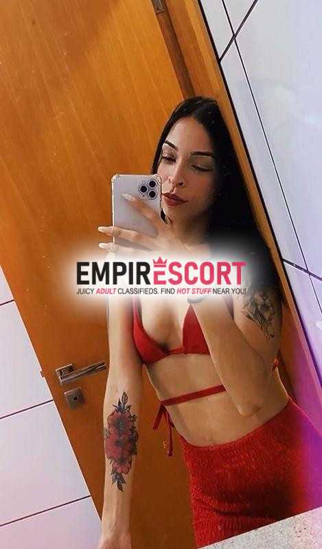 disponível agora linda de rosto perfeita de cama