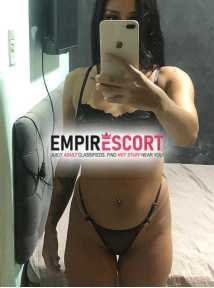 bia magrinha sexy