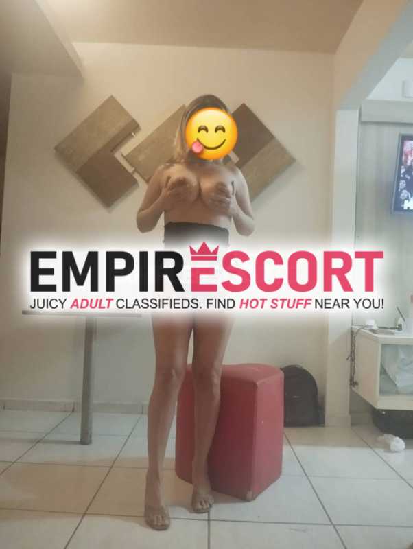 gaby fazendo anal atendendo vídeo chamada