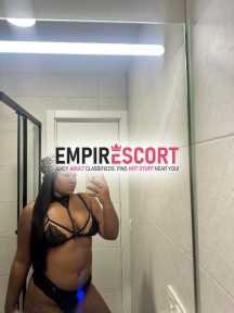 morena apertadinha