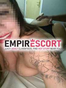 branca estilo amazona toda corada e deliciosa