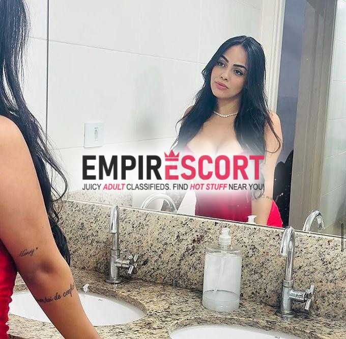 yara morena siliconada
