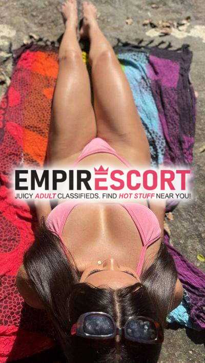 yasmin ninfeta gostosinha com massagem e sexo com local.