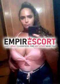 luana ninfeta morena dos seios fartos pronta para dar prazer.
