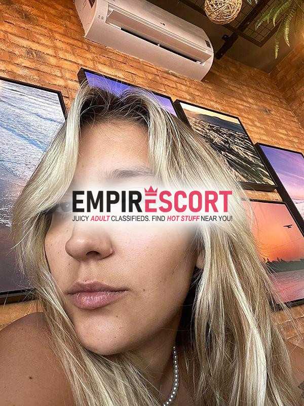 primeira vez na cidade
fotos reais
rapidinhas tbm faço✨️
dominadora😈
podolatria 🦶
massagem prostatica
no seu anus🍑 
massagem tantrica