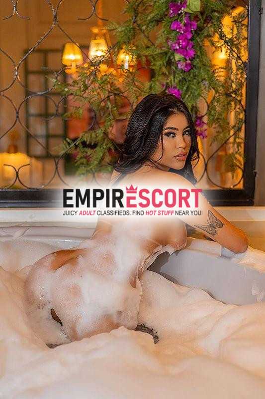 emily safadinha