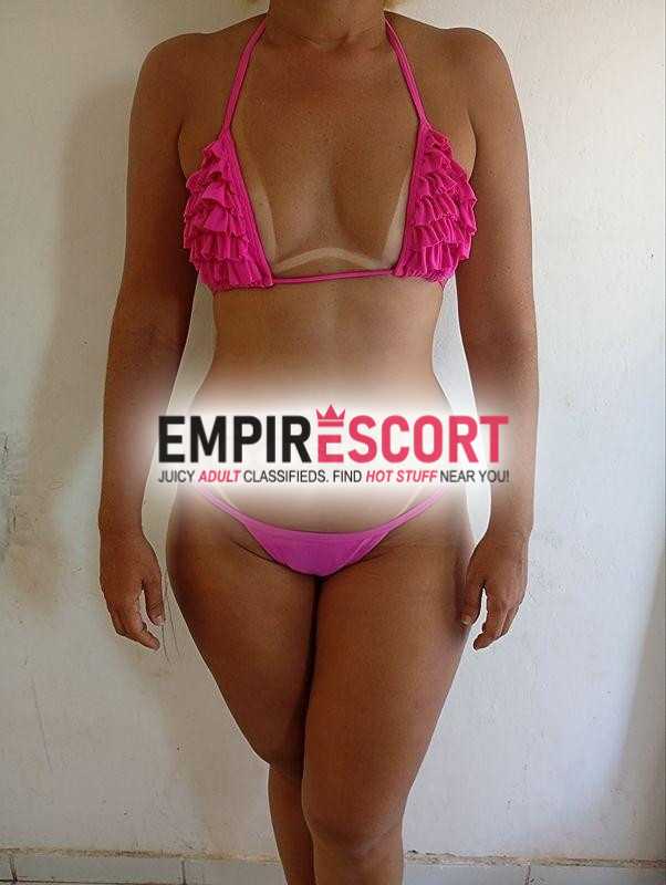 me chamo viviane estou de marquinha bronzeada apertadinha com anal e com local