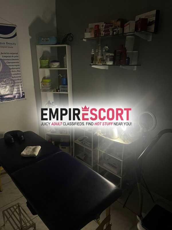 massagem relaxante completa finalização inclusa em espaço confortável e sigiloso
