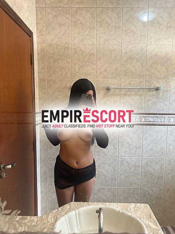 100com local meia hr bem namoradinha com o cliente sem frescuras e bem cheirosinha pra vocÊ local tranquilo e prazeroso😏😈🤤