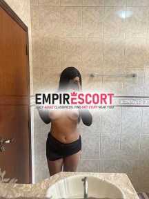 100com local meia hr bem namoradinha com o cliente sem frescuras e bem cheirosinha pra vocÊ local tranquilo e prazeroso😏😈🤤