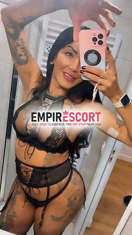 porno star thays tavares próximo ao metrô patriarca