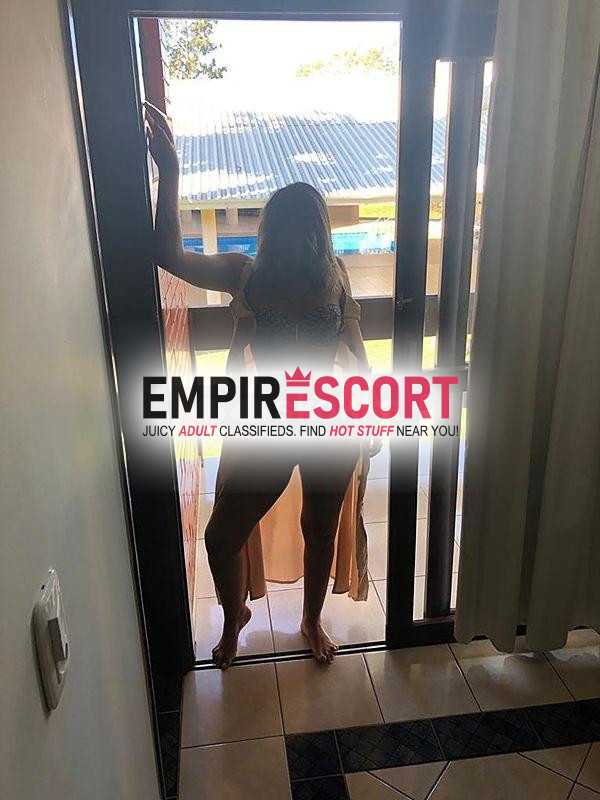 nifetinha apertadinha e gulosa