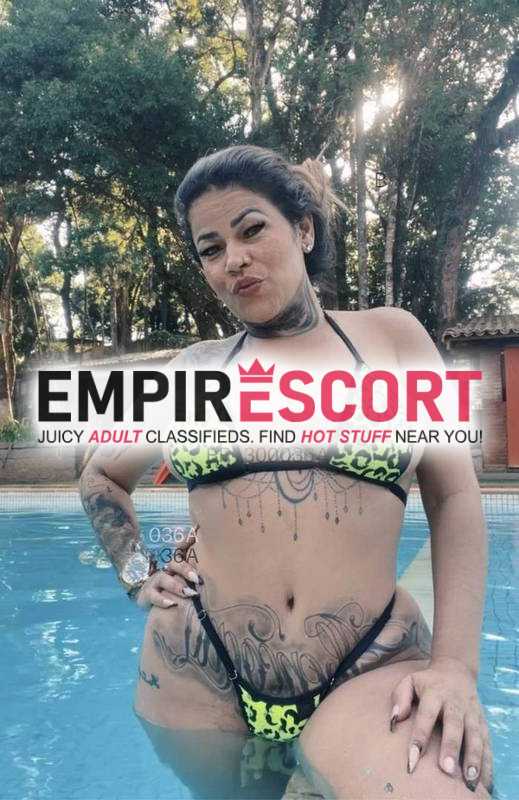 natasha loira farta e experiente