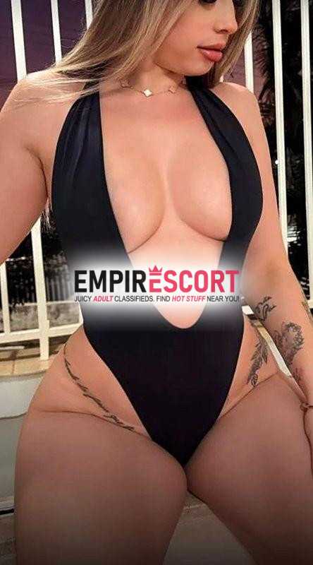 betina loira top capa de revista