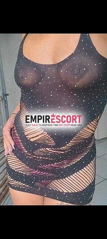 oiii amores sou nova na cidade atendo com local aqui na fazendinha vamos se deliciar amores
estou por aqui por tempo limitado aproveitem