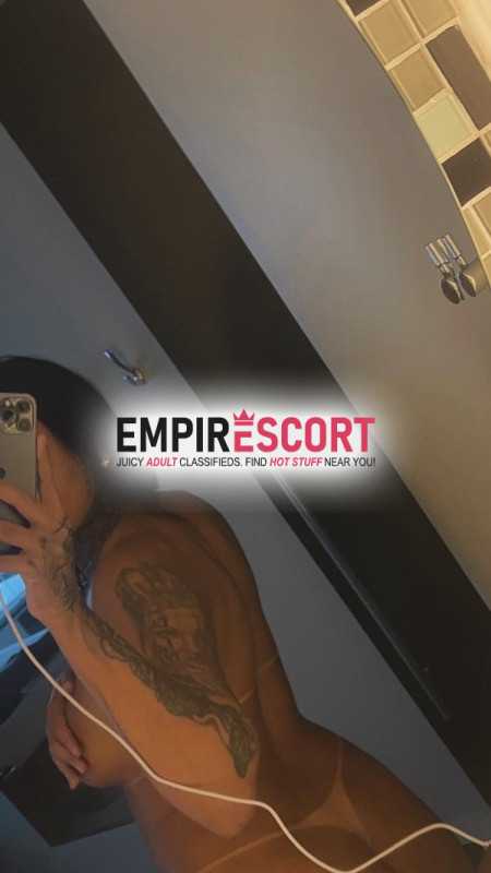 para de minas sou uma travesti morena bem safadinha