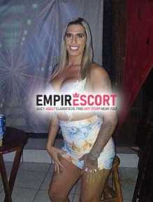 😋😋 loira gostosa do cuzinho guloso partir de 50 . 😋😋