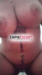 amores jaque coroa 👑 siliconada .gostosa atendendo 100 rapidinha oral babadinho e guloso