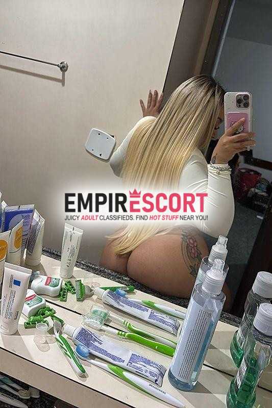 rayssa loira siliconada disponivel em sobral 📍 💦🤤  com local faÇo completinho