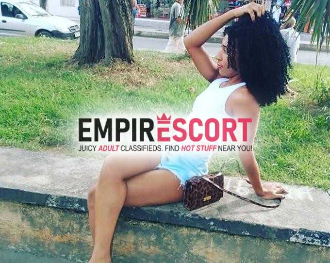morena fogosa safada e gostosa♥️