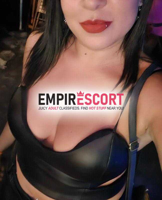 khali acompanhante