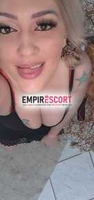 uma acompanhante completa com massagem lingan e nuru