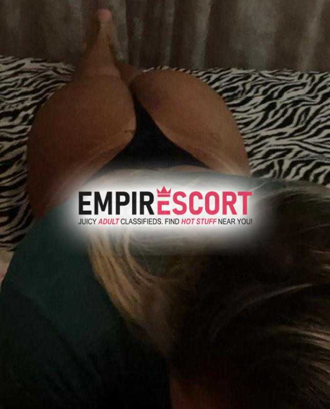 sou maromba sou massoterapeuta e bem apertadinha safada e sem frescura atendo domicílio com taxa de deslocamento mas estarei atendendo no centro