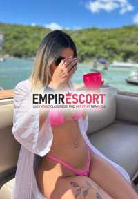 vitoria namoradinha
