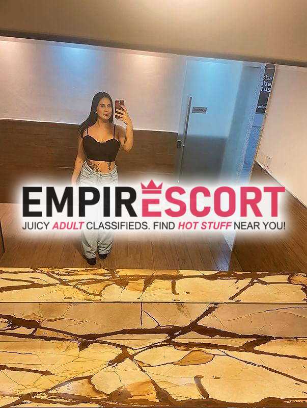 novinha gostosa corpo sensual seios naturais safada buceta apertada