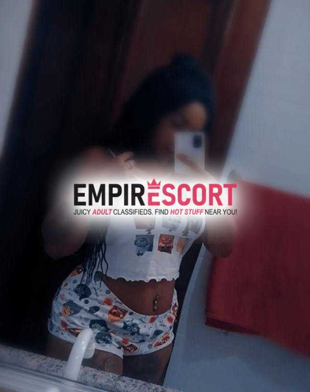 nicole mulata carioca está de volta com local centro de macaé 🤤🤤🤤🤤