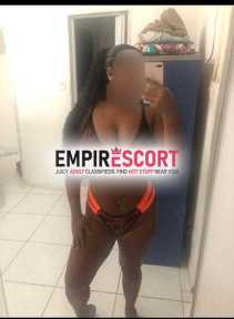 bronzeada gostosa buceta quentinha disponível com local discreto. 😍