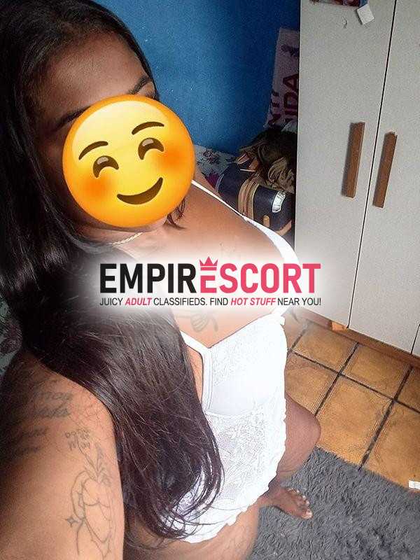 olá amores me chamo juh. sou gordinha bunduda e extremamente provocante… sei usar minhas curvas do jeito certo sempre despertando o desejo e deixa