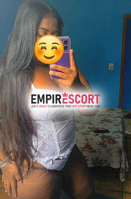 olá amores me chamo juh. sou gordinha bunduda e extremamente provocante… sei usar minhas curvas do jeito certo sempre despertando o desejo e deixa