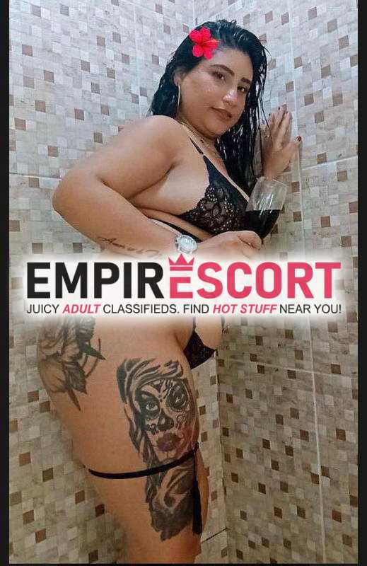 olá me chamo mel morena tatuada